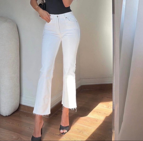 شلوار جین زنانه فلر دمپا کات سفید وارداتی ZARA