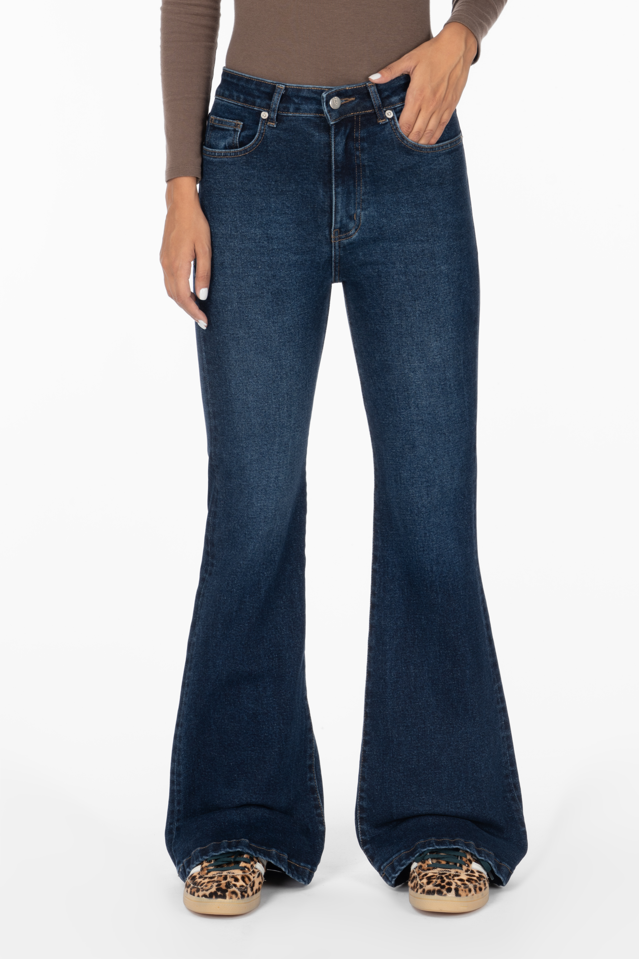 شلوار جین زنانه بوت‌کات فلکس(کشی) آبی تیره رویال جین Royal Jeans
